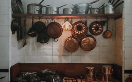 assorted cookware set